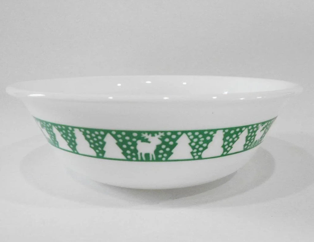 Corelle WINTER FESTIVAL 18-oz SOUP BOWL Green Christmas Tree Snowmen Reindeer